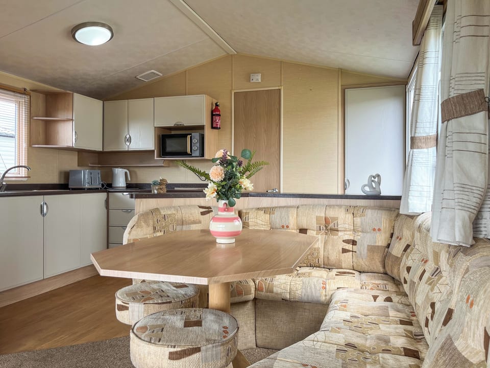 Living area | Valley View - Forest View, Oakmere, Near Northwich