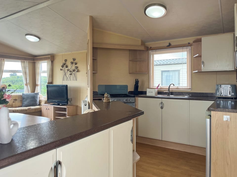 Kitchen | Valley View - Forest View, Oakmere, Near Northwich