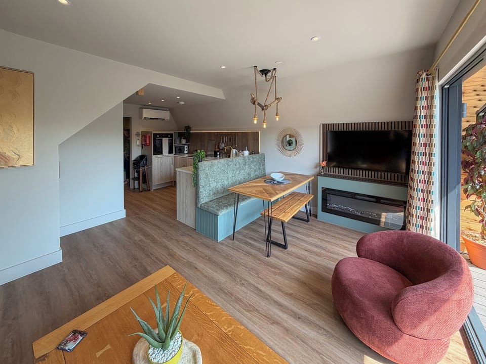 Open plan living space | Too-Woo - Owl Holidays, Pen-Y-Felin, near Mold