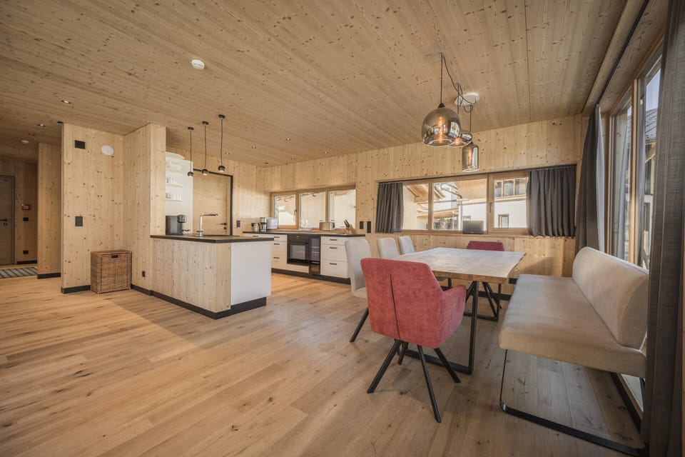 House | Dining