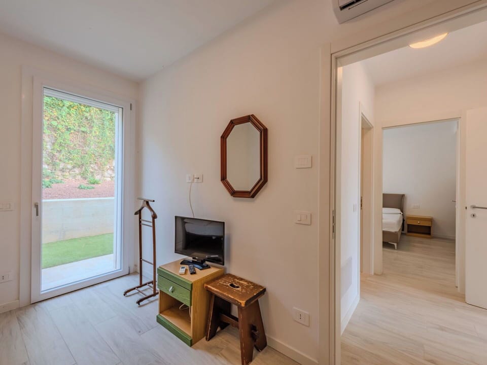 Flooring, Interior Design, Wall, Floor, Wood, Ceiling, Wood Flooring, Room, Home, Furniture