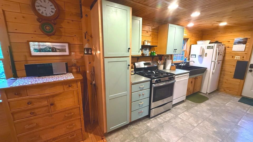 Fully equipped kitchen with everything you need for a comfortable cabin stay.