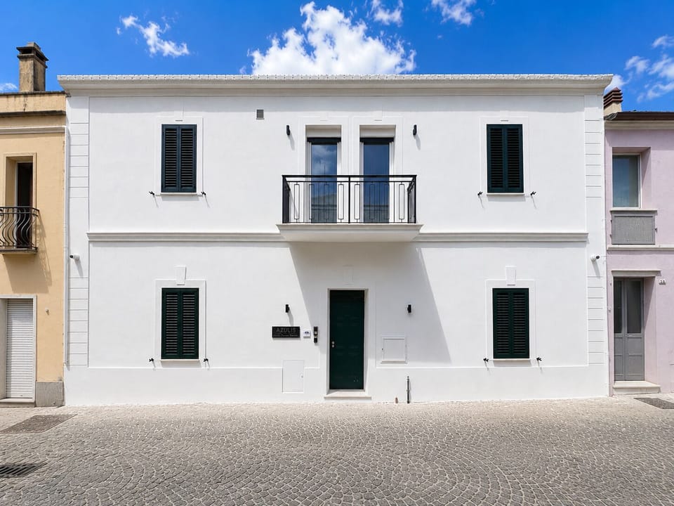AZULIS delleterme Suites by RENTAL12 ready facade in historic center olbia 2