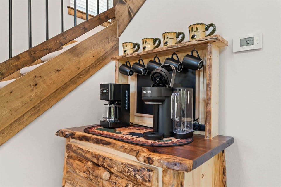 Cabin, Multiple Beds, Mountain View (207 Meadow Song Way) | Coffee and/or coffee maker