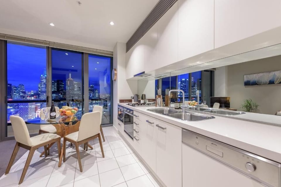 Apartment, Balcony, River View | Private kitchen | Espresso maker, coffee/tea maker, electric kettle