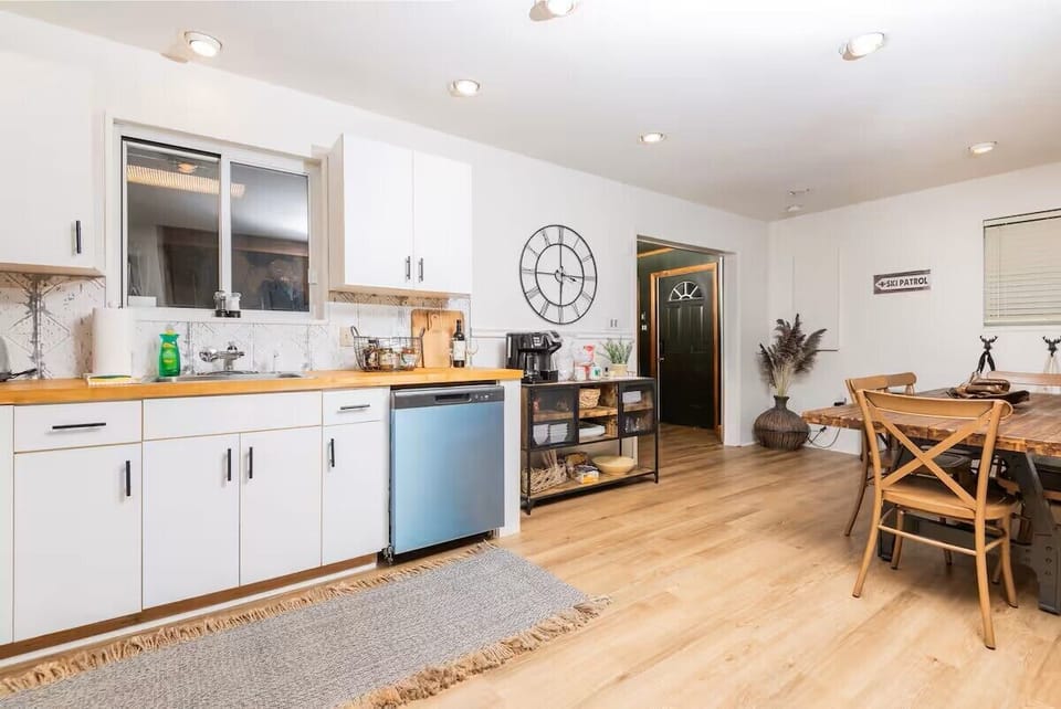 Fully stocked kitchen