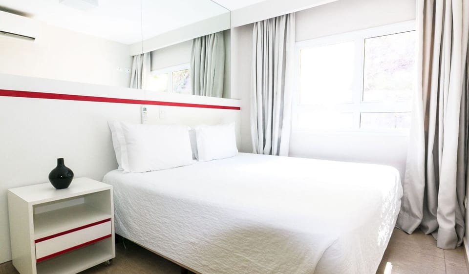 Bedroom. Interior and views may vary based on location and availability.