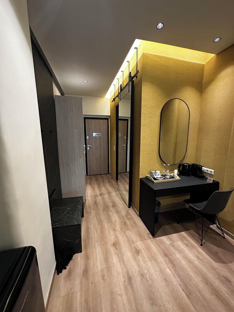Comfort Room, City View | In-room safe, cribs (free), WiFi (free), bed sheets