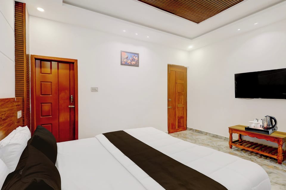 Premium Villa | WiFi (free), bed sheets