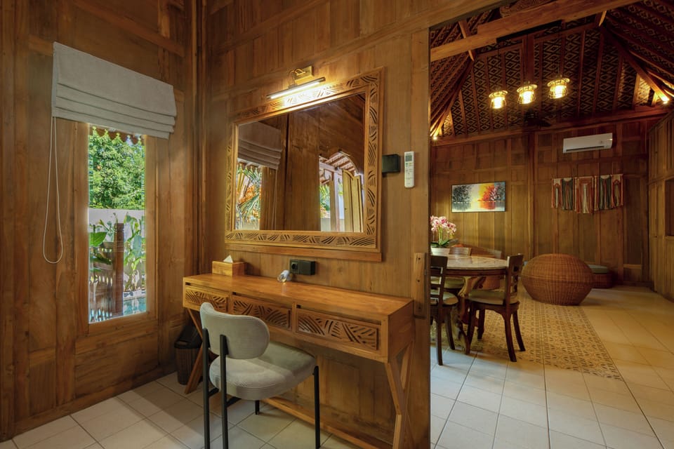 Deluxe Villa, 2 Bedrooms, Pool View | Interior
