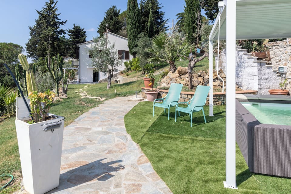 House, Garden View | Pool