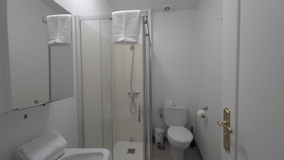 Apartment, City View | Bathroom