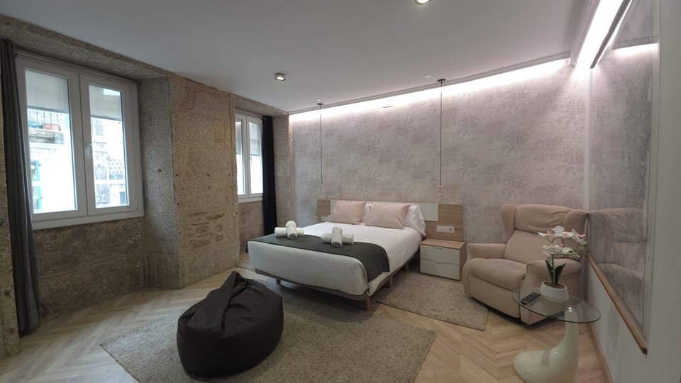 Triple Room, City View | WiFi (free)