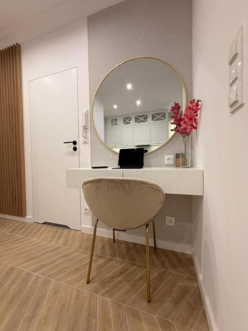 Deluxe Apartment | Interior