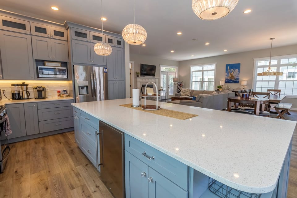 Main Level | Kitchen