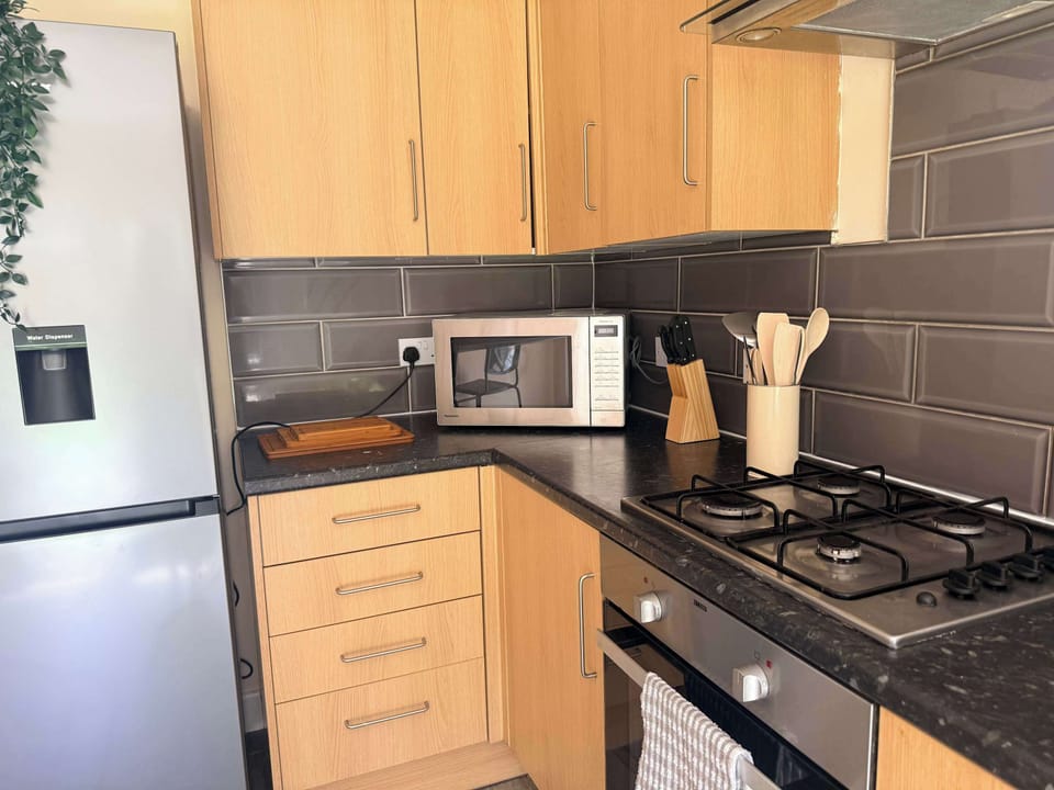 Gas Hob & Oven