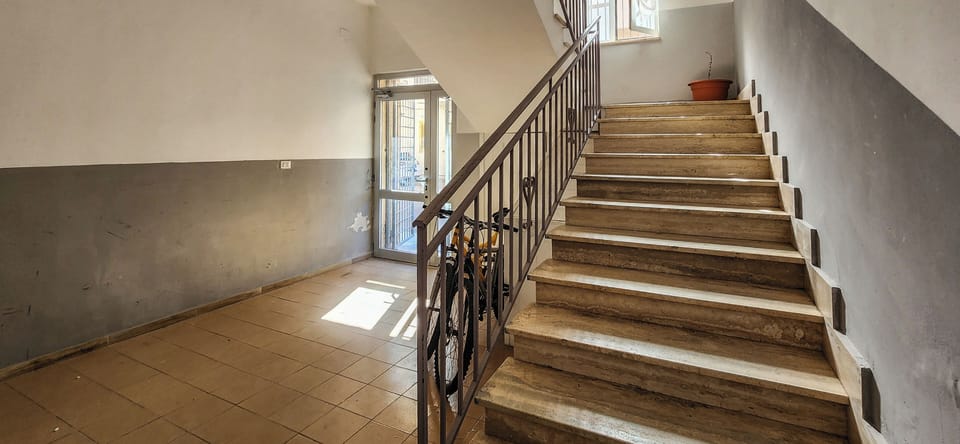 Apartment, 1 Bedroom, Balcony, City View | Interior