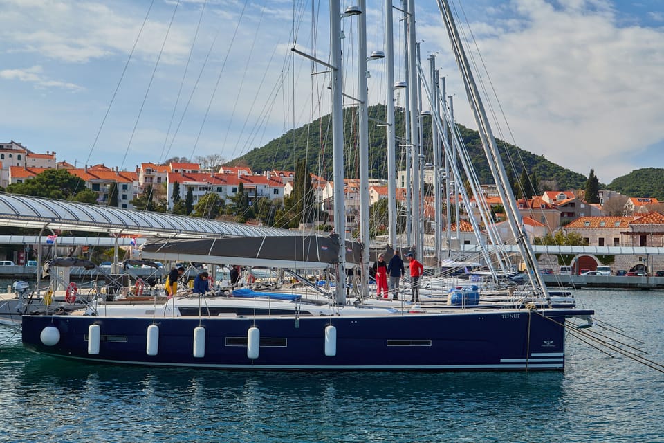 Marina
