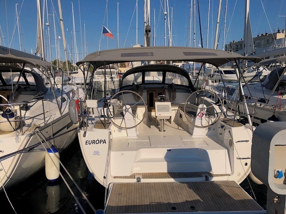 Marina