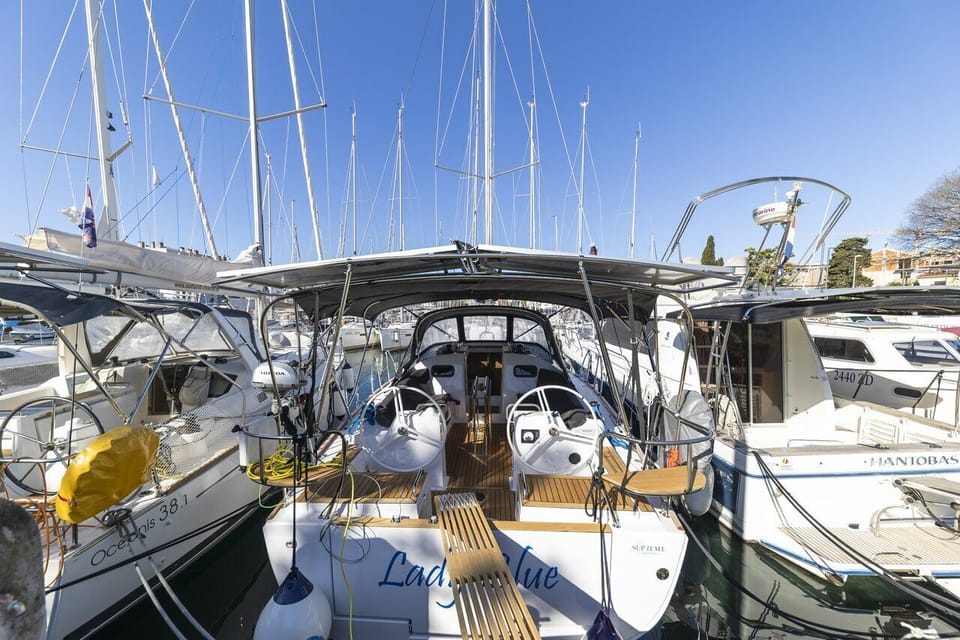Marina