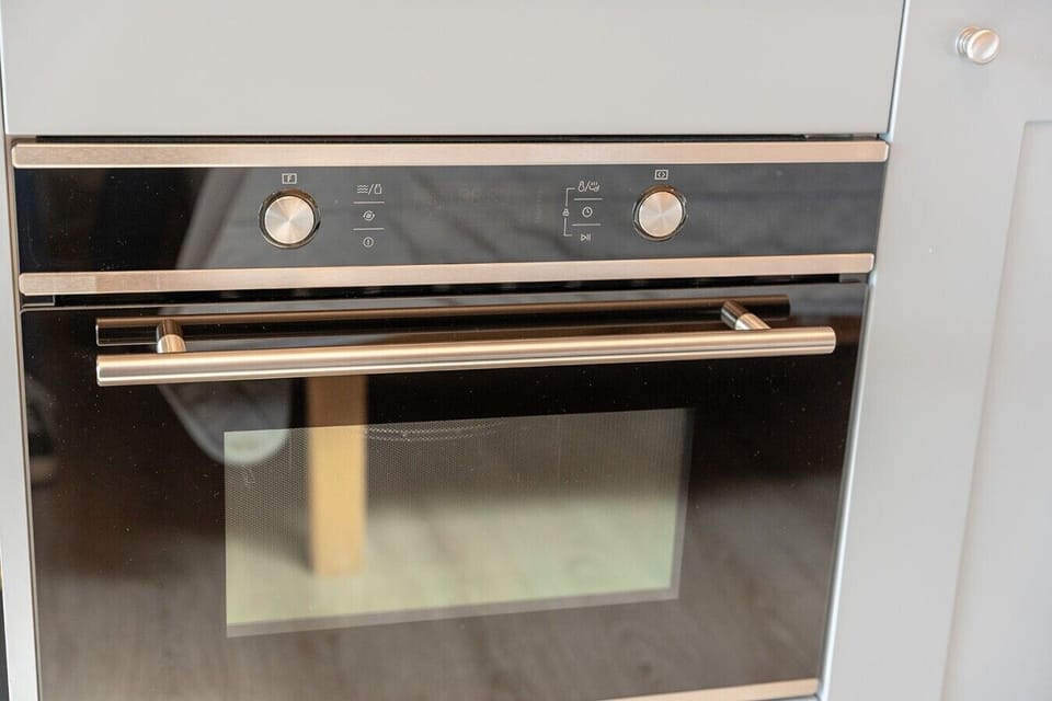 Kitchen Oven