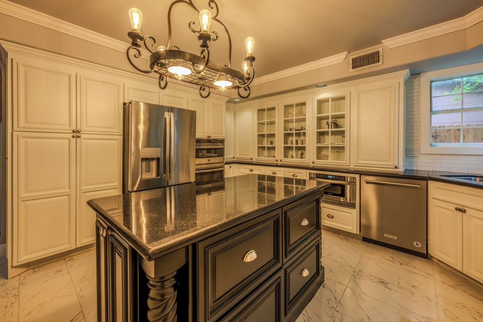House, Patio, Garden View | Private kitchen