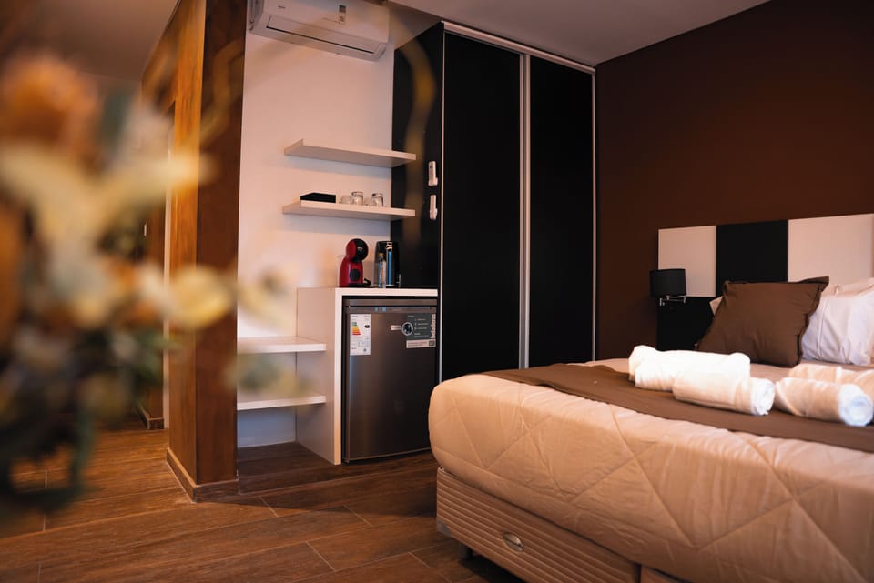 Double or Twin Room | In-room safe, WiFi (free)