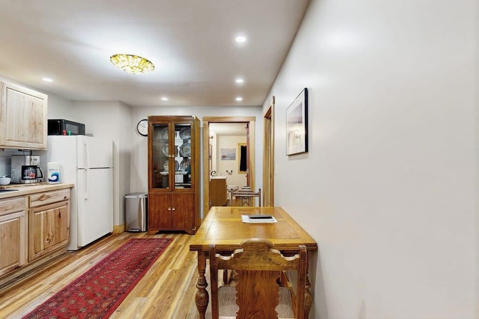 Apartment, Multiple Beds, Garden View (Boothbay Harbor House) | 4 bedrooms, individually decorated, individually furnished