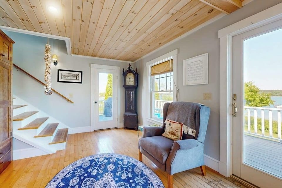 House, Multiple Beds (Clark Cove) | Interior