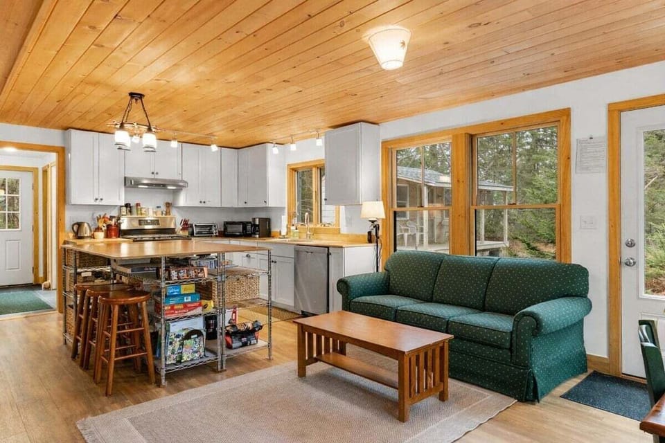 House, Multiple Beds (The Tide House) | Interior