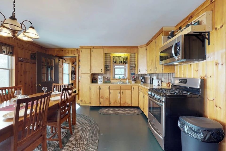 Cabin, Multiple Beds, Fireplace (Lower Wilson Pond Refuge) | Private kitchen