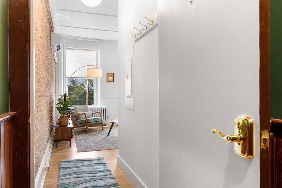 Apartment, 1 Queen Bed, Kitchen, City View (Kimball Apartment) | Interior