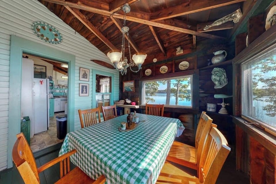 House, Multiple Beds (Saganook) | 5 bedrooms, individually decorated, individually furnished, bed sheets