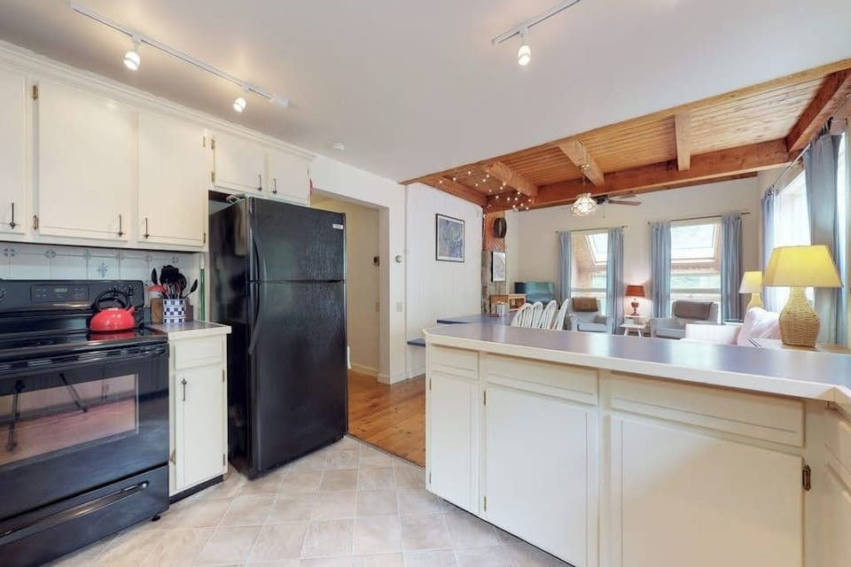 House, Multiple Beds (Otter Creek Acadia House) | Private kitchen