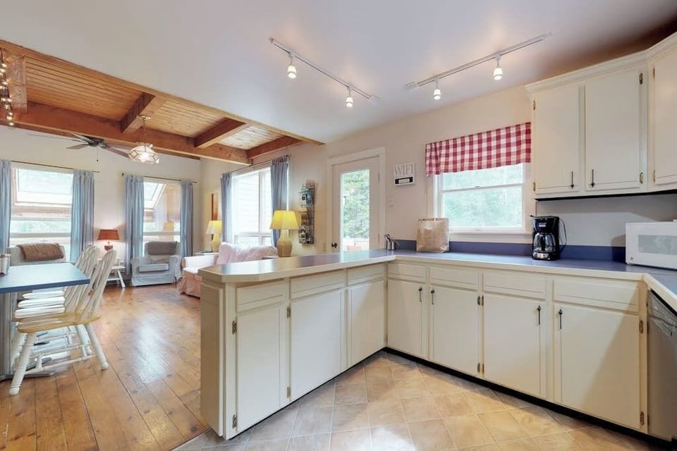 House, Multiple Beds (Otter Creek Acadia House) | Interior