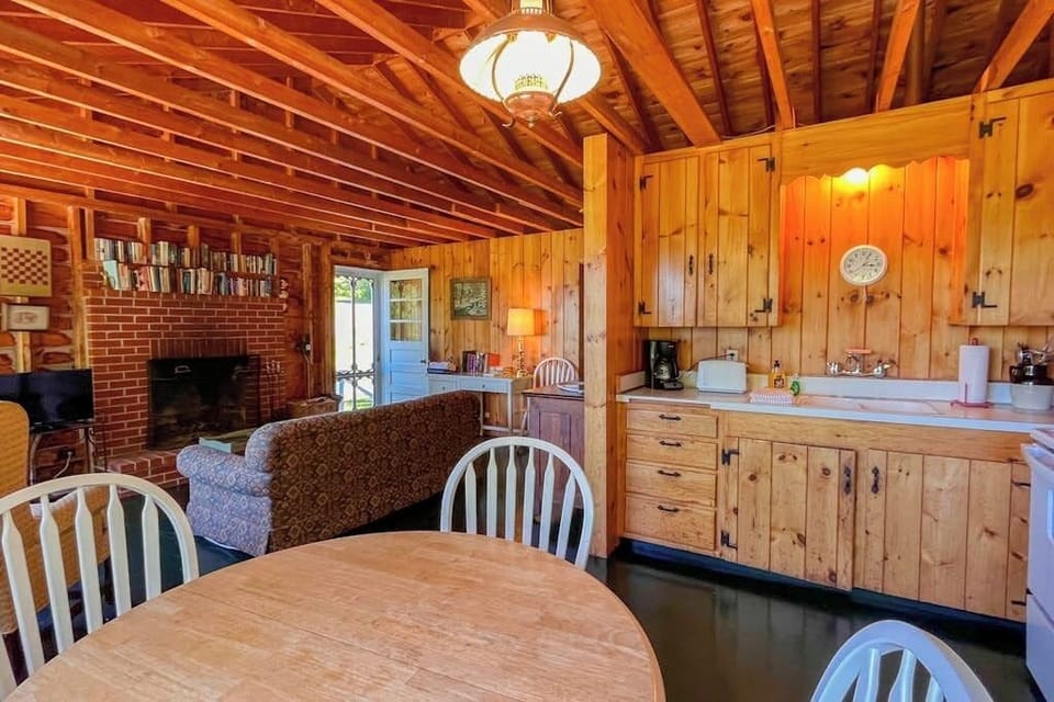 Cabin, Multiple Beds, Kitchen (Etta's House) | Interior
