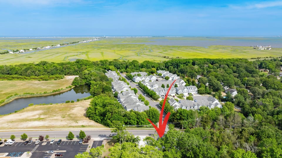 stone harbor causeway within walking distance