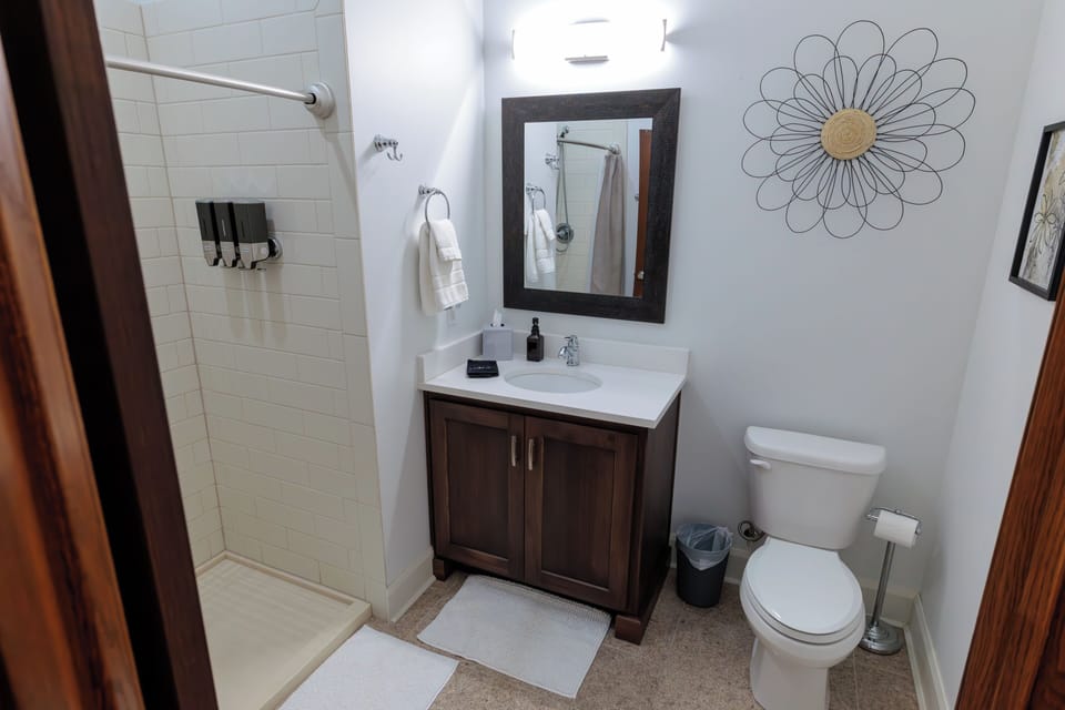 Comfort Studio | Bathroom