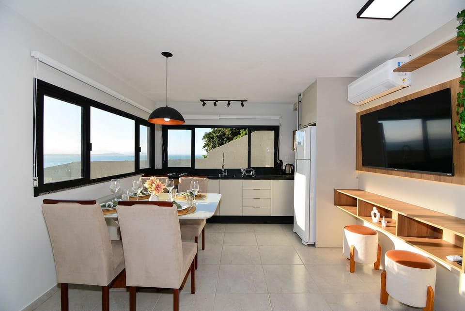 Chalet | Dining