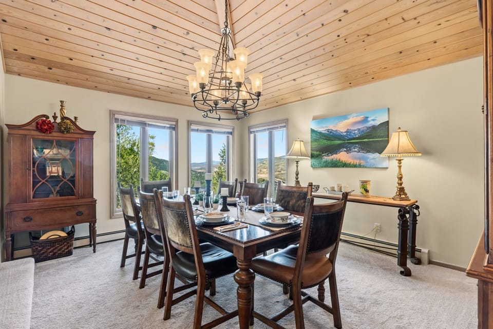 Dining room 2