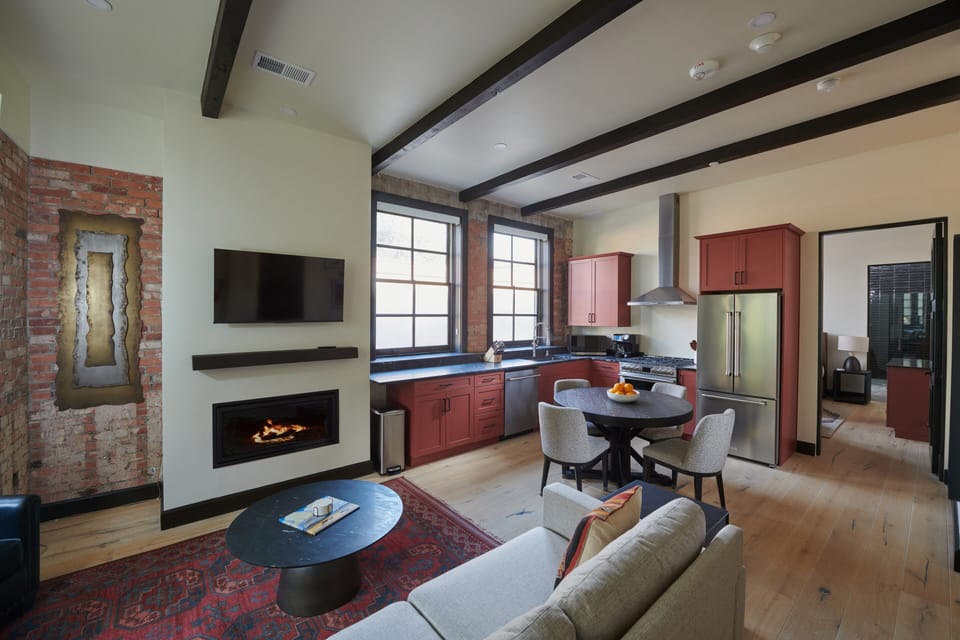 Superior Suite, 2 Bedrooms | Interior