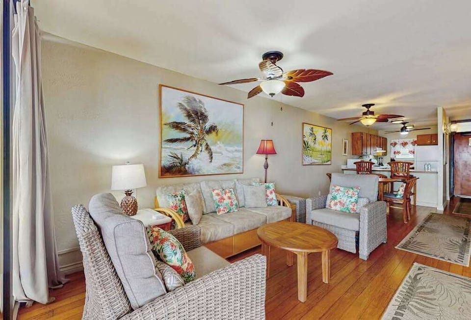 Bright And Airy Living Space Full Of True Island Style