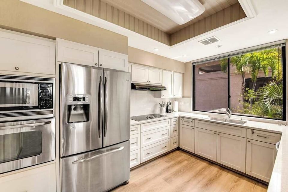 Bright Gourmet Kitchen With Premium Appliances