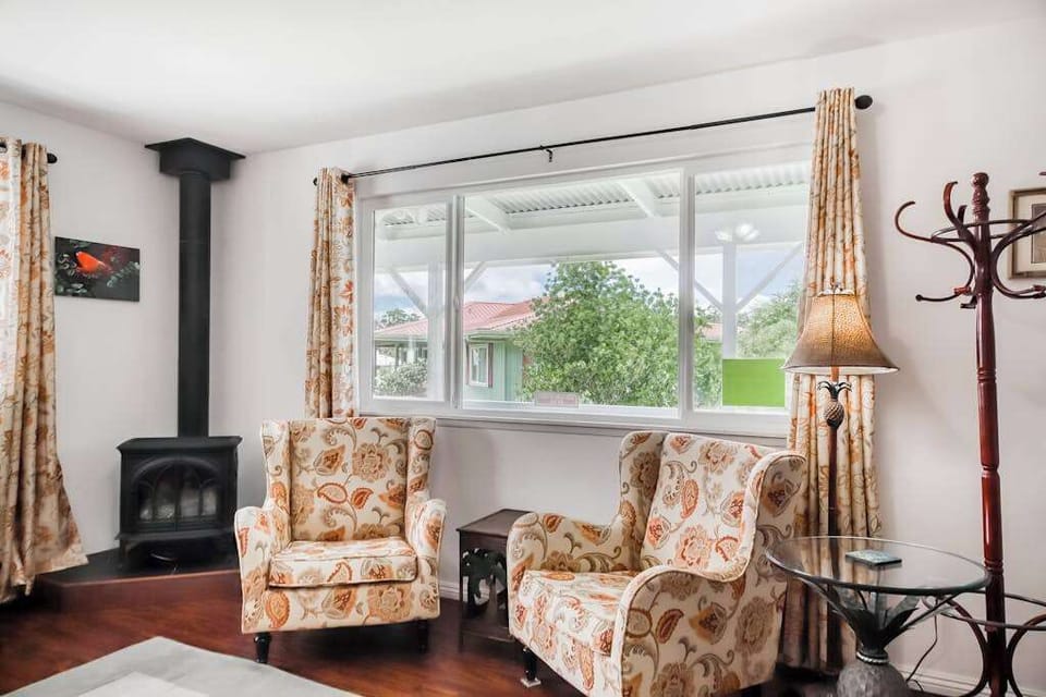 Sunny Sitting Area With Garden Views