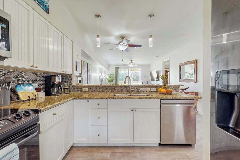 Chef-Inspired Kitchen With Granite Counters