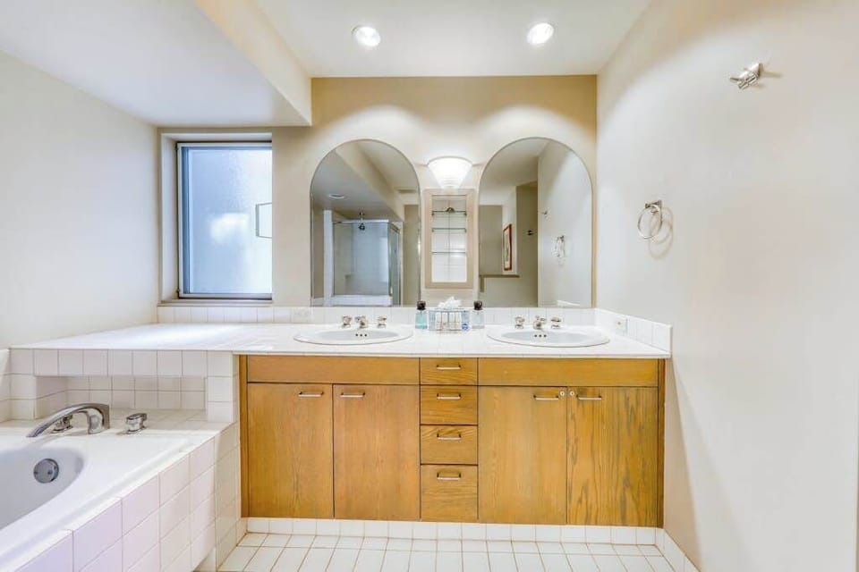 Spacious Double Vanity Bathroom