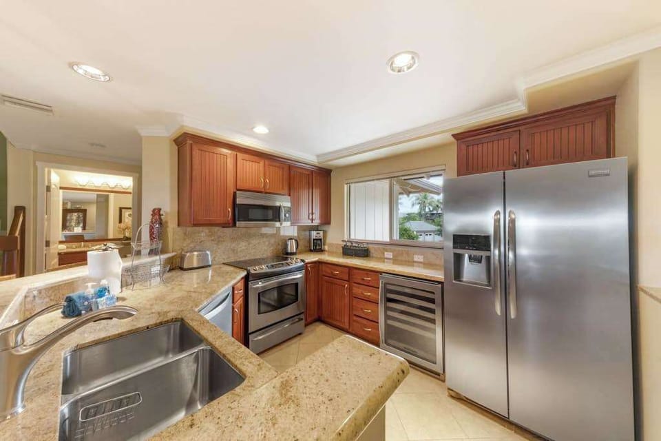 Chef Inspired Kitchen With Premium Appliances