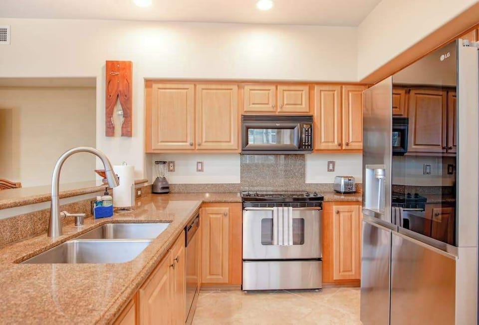 Full Kitchen Workstation with Stainless Steel Appliances & Double Sink