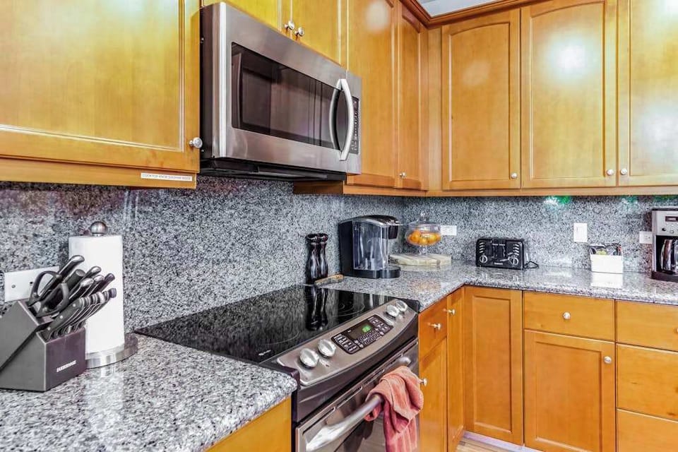 Granite Kitchen Designed For Every Recipe