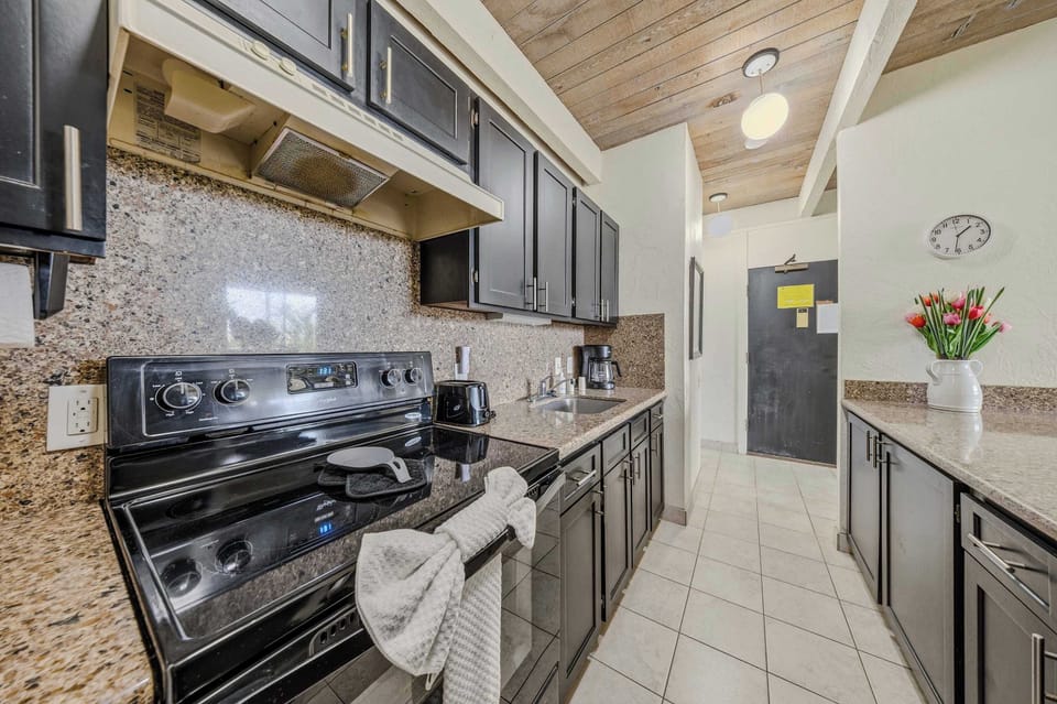 Fully Equipped Galley Kitchen To Prep All Your Island Favorites